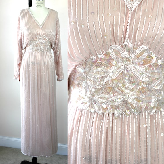 Sz M//30s style// Stunning Blush V neck Sequin Wed