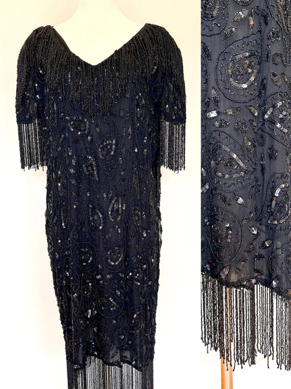 Vintage Black Silk Beaded Fringe Dress, 1920s Gatsby Flapper Style, Fringe Hem Cocktail Dress, Great Gatsby Outfit, Plus Size