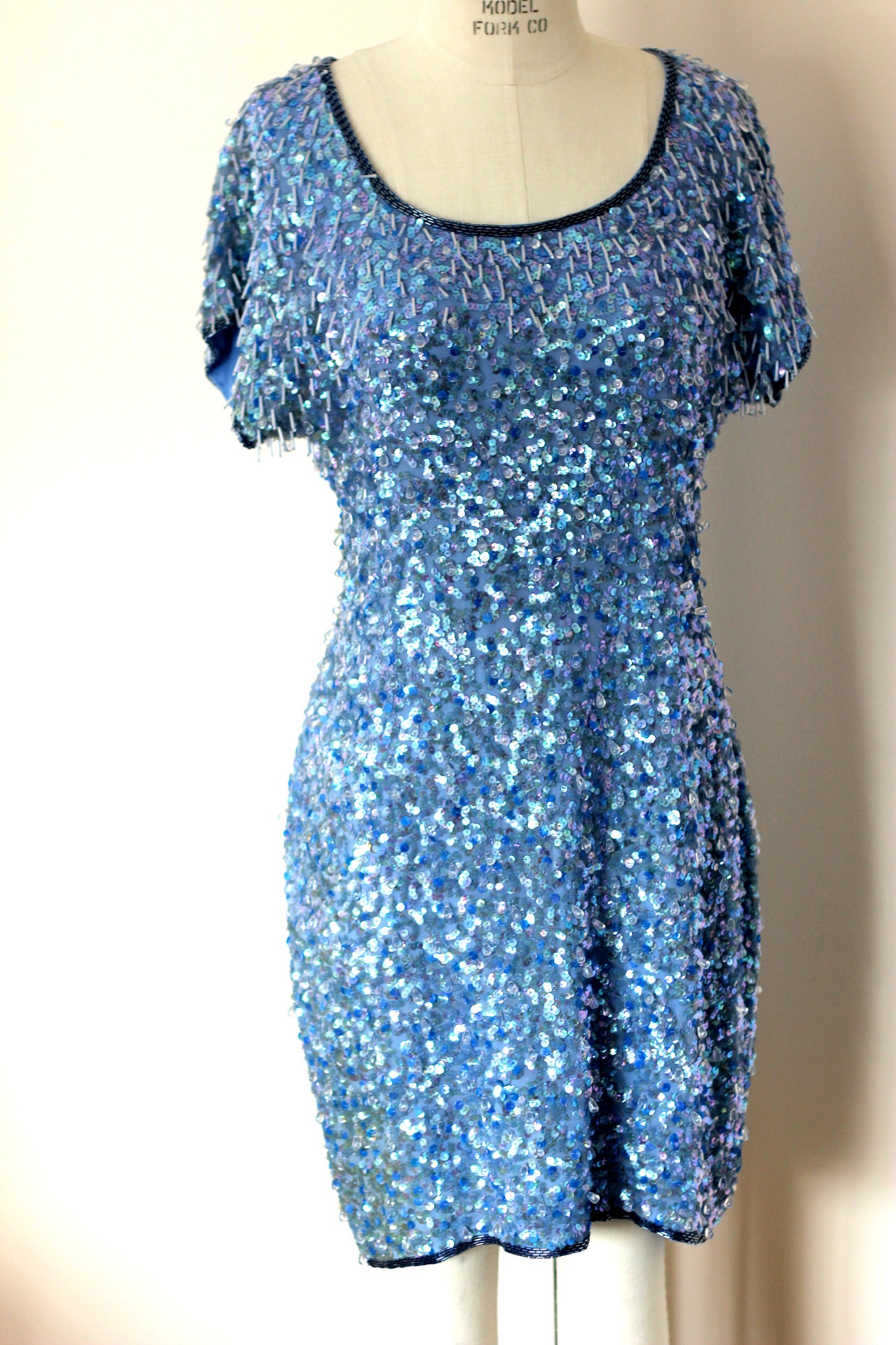 Sz 10//Vtg Aj Bari Shake & shimmer Sequin Dress//fully