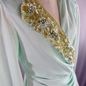 Size 8//Vintage 1980s Mint Green Chiffon Dress with Beaded Sequin Appliqué & Ruffled Skirt//Elegant Retro Evening Gown//Mother of the Bride