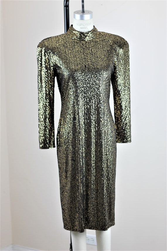 Sz 10// Cassini Gold/Black sequin dress with High Neck// Keyhole back