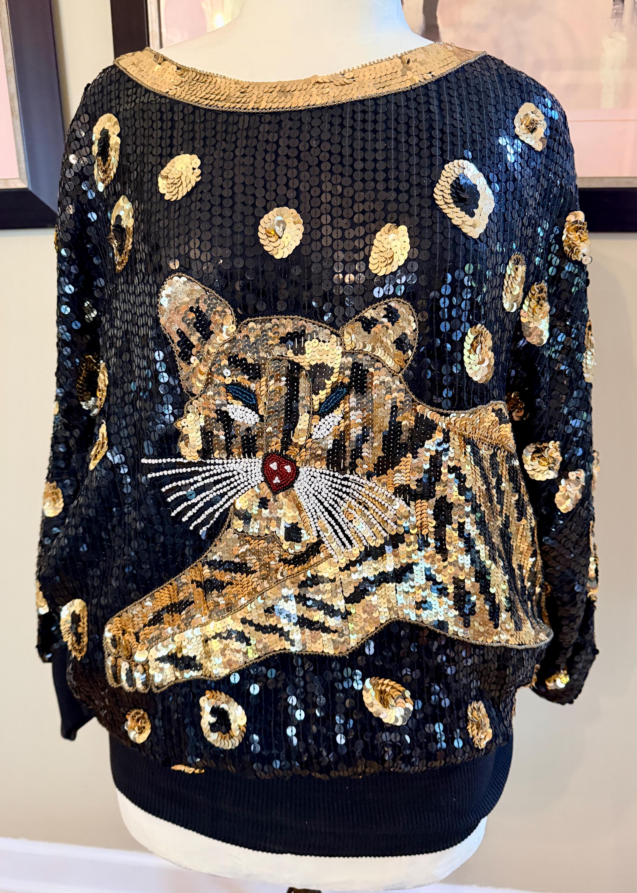 Size M//rare Vintage 80s Sequin Leopard Top//black Gold Hand