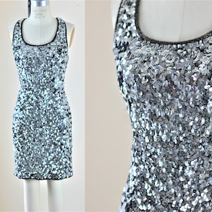Sz M//Vintage Silver Sequin Disco Party Dress//Racer Back Mini Dress