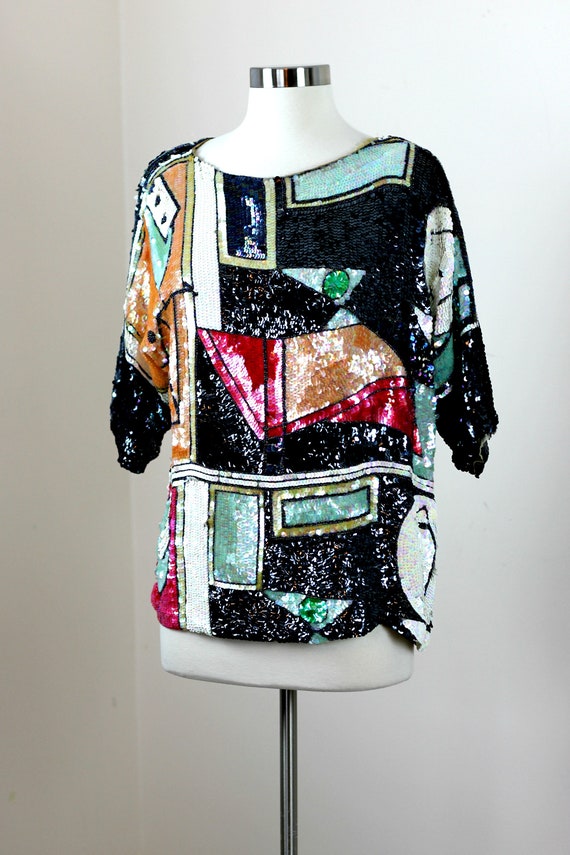 Size Medium//Avant Garde Retro Top// Silk Sequin … - image 7