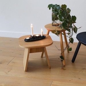Coffee table in oak veneer | Side Table | Beistelltisch | Kaffee Tisch | Table basse | Natural oak coffee table | Table d&#39;appoint carrée