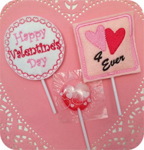 ITH Embroidery Design Pencil Holder Valentines Sucker Holder Lets Kiss Heart Holder Design Digital File