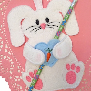 In the Hoop Bunny Treat Holder Machine Embroidery Design File Instant Download
