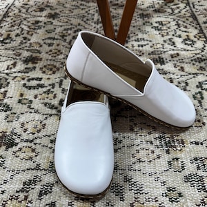 Barefoot Handmade Earting White Shoes, Barefoot Leather Shoes Men, Wide Toe Box White Slip On, Men Loafers Footwear, Slip On Comfy Shoes