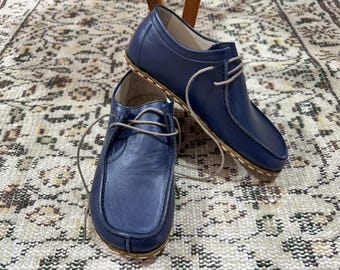 Handmade Leather Barefoot Shoes, Navy Blue Minimalist Design  display picture 3