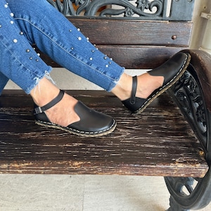 Barefoot Leather Sandals: Natural Foot Shape, Minimalist Black Shoes