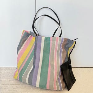 FENDI ストライプ ボディバッグ ウィメンズ デザイナーズ ショルダー・クロスボディバッグ | FENDI JP