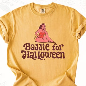 Baddie For Halloween Shirt, Cute Halloween Graphic Tee, Funny Spooky Season Shirt Women, Retro Halloween Tshirt, Trendy Party Gift For Her