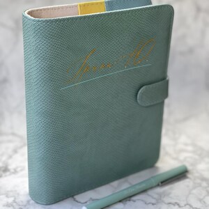 Caderno personalizado com textura de python em couro vegano: A5/A6 com encadernação em argola imagem 13