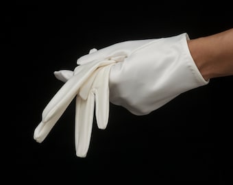 Wedding Custom Gloves, Satin Short Gloves, Handmade Bridal Gloves, Formal Gloves, White Dainty Gloves, Elegant Evening Gloves, Prom Gloves