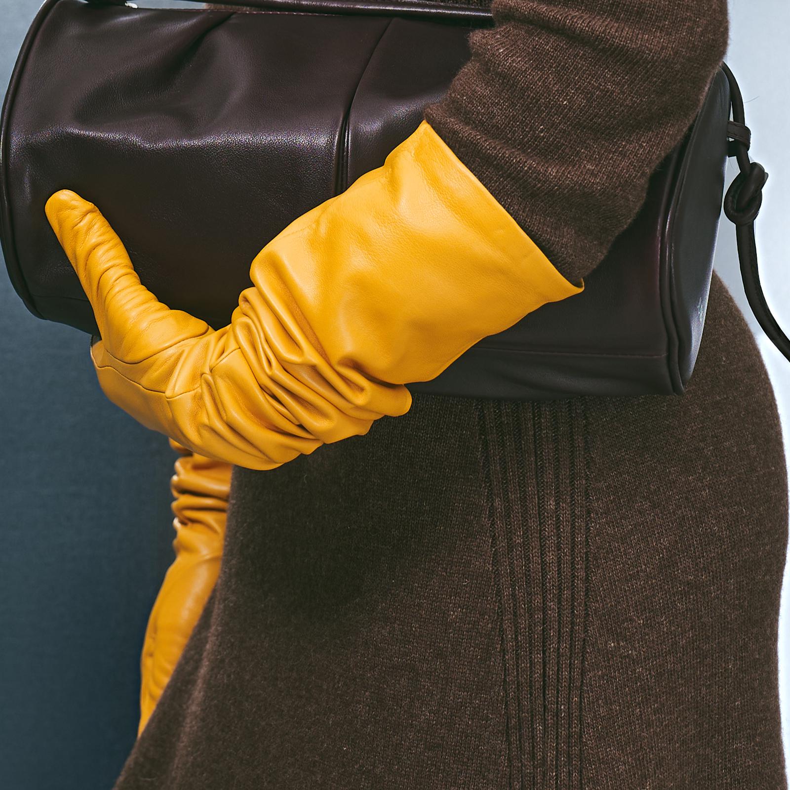 Chanel gloves - Etsy 日本