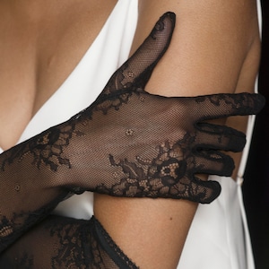 Wedding lace gloves, Black Bridal Gloves, Long black Gloves, Formal Gloves, Evening Gloves, Opera gloves, Elbow Gloves, Costume Gloves