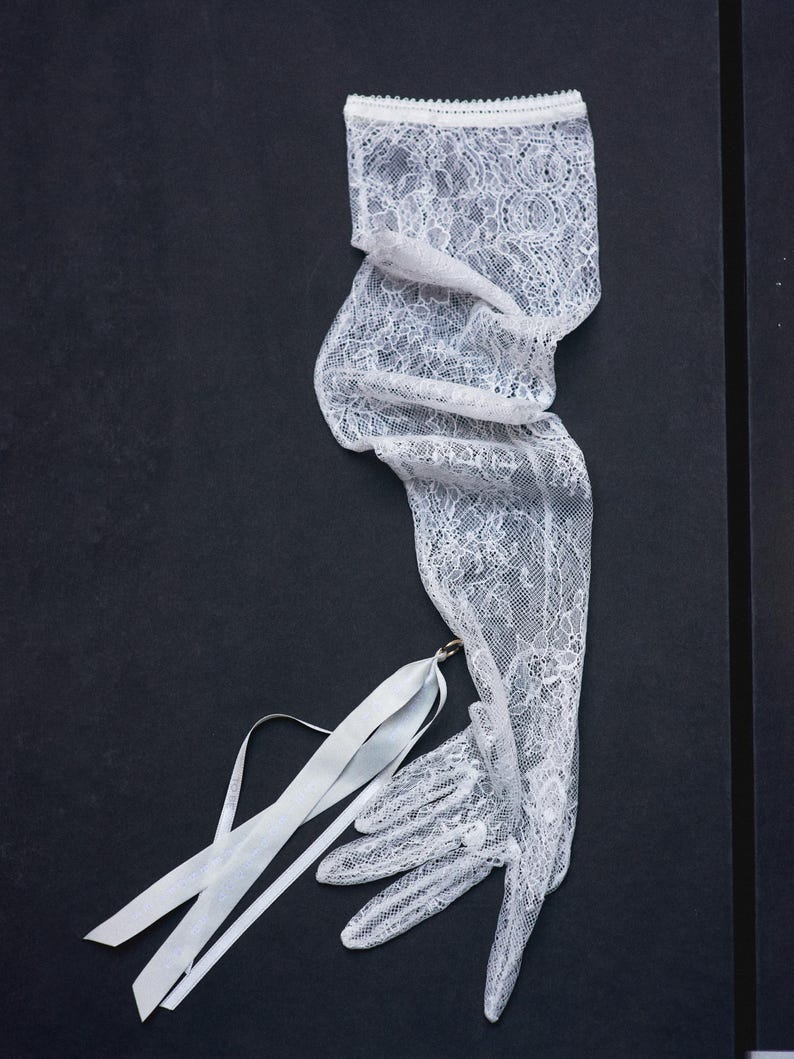 Wedding lace gloves, White Bridal Gloves, Long Ivory Gloves, Formal Gloves, Evening Gloves, Opera gloves, Elbow Gloves, Costume Gloves image 7