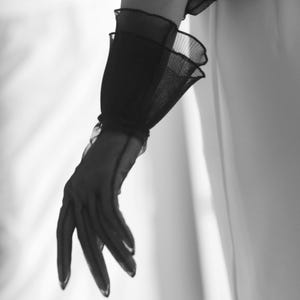 Black Short Gloves With A Tulle Ruffle, Semi-Transparent Tulle Gloves With A Cuff, Short Customizable Gloves, Black Gloves, Party Gloves