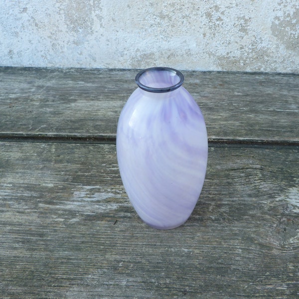 Vase soliflore Art Déco en pate de verre lillas violet