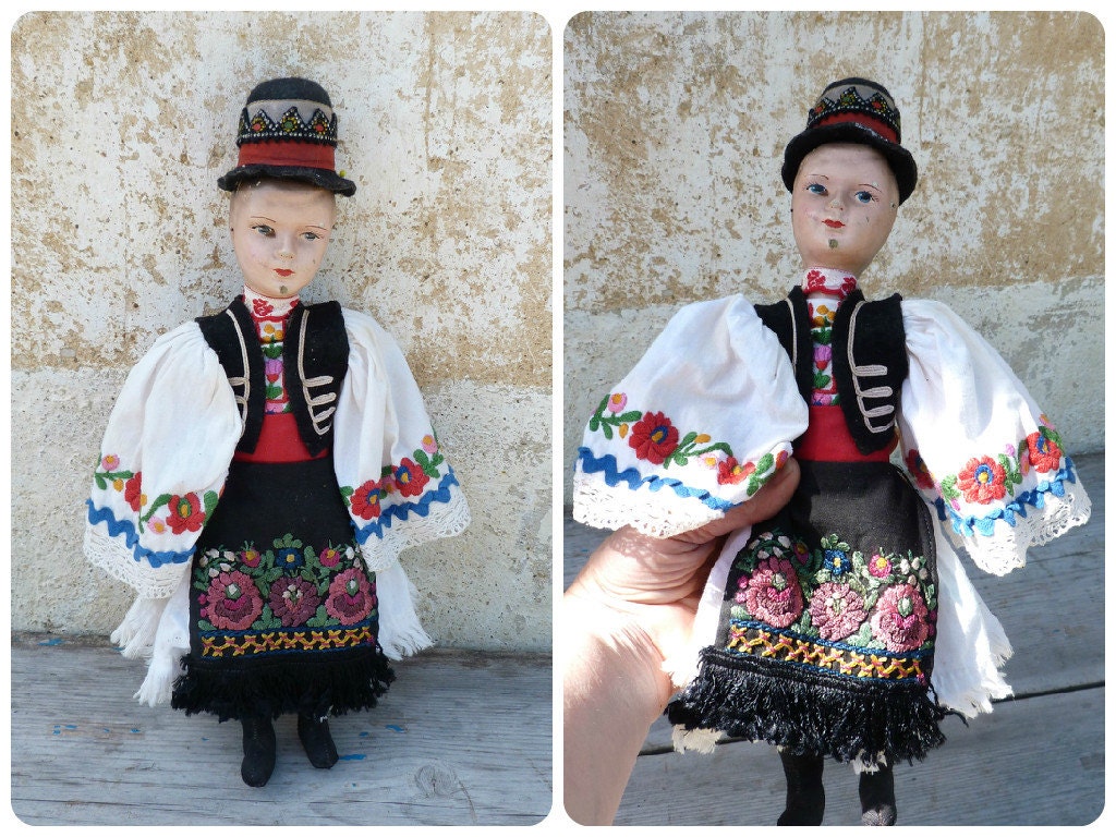 Poupée Hongroise Antique Vintage/Tête de Composition