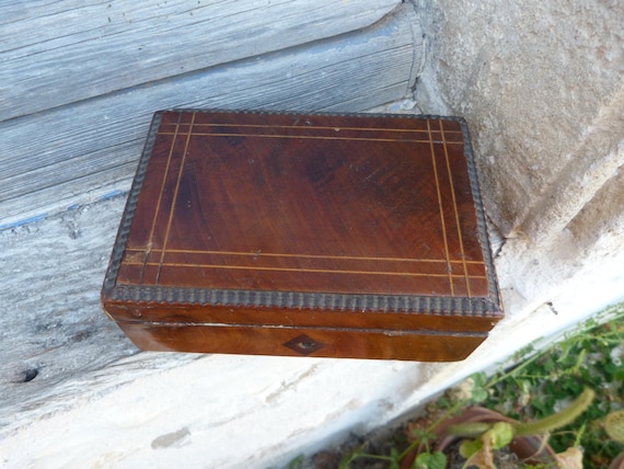 1900's木製フランスアンティークヴィンテージBOX Vintage Old French 1900 Antique Wood Box With Decorativ Metallic
