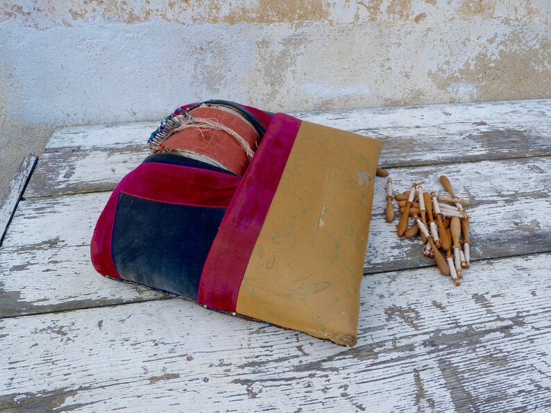 Antique 1900s French Bobbin Lace Roller Pillow Box With 19 Etsy