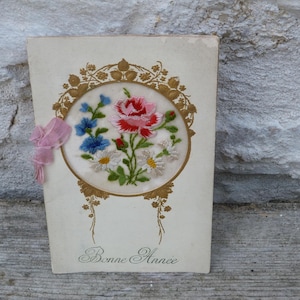 Vintage Antik 1900/1910 französische Postkarte Hand bestickt Organdi Stoff beschädigt