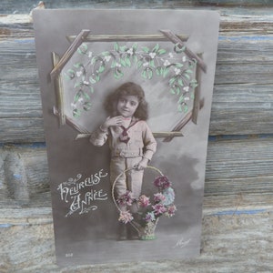 Carte postale 1900   Photo recoloriée Enfant