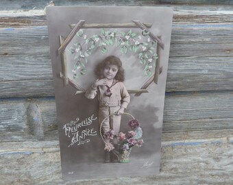 Cartão postal vintage de 1900 recolorido fotografia real Child Heureuse Année