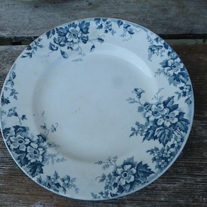 Vintage French 1900  St Amand Hamage 1 dinner plates Floral blue Service Marie Louise