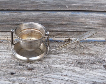 フランス　アンティーク　アールデコ時代1920年の銀刻印トング フランス アンティーク アールデコ時代1920年の銀刻印トング