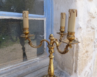 Vintage old French Louis XV style gilted Bronze 3 lights Rococo candelabra table lamp