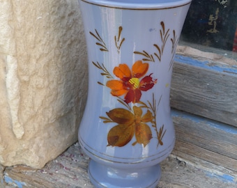 Antico vaso in vetro opalino floreale smaltato soffiato a mano in stile Art Nouveau francese del 1900 Legras Montjoye