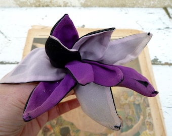 Vintage  1900/1920s French black lilac & purple  handmade  millinery flower bouquet/corsage