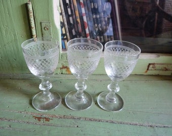 Vintage old  French 1900 clear handblown liquor glasses  set of 3 glasses / liquor / cordial