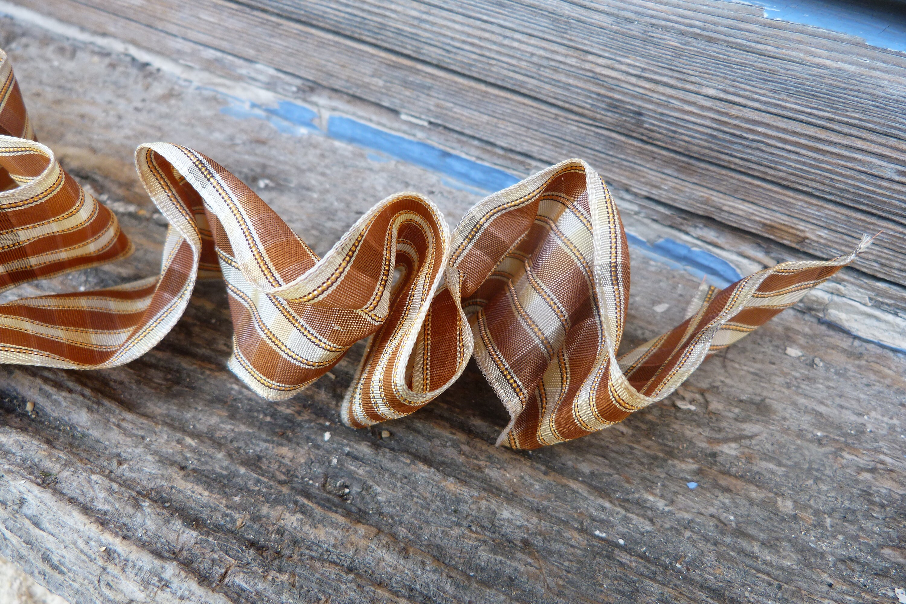 Ruban Viscose à Rayures Mercerie Ancienne 124 cm