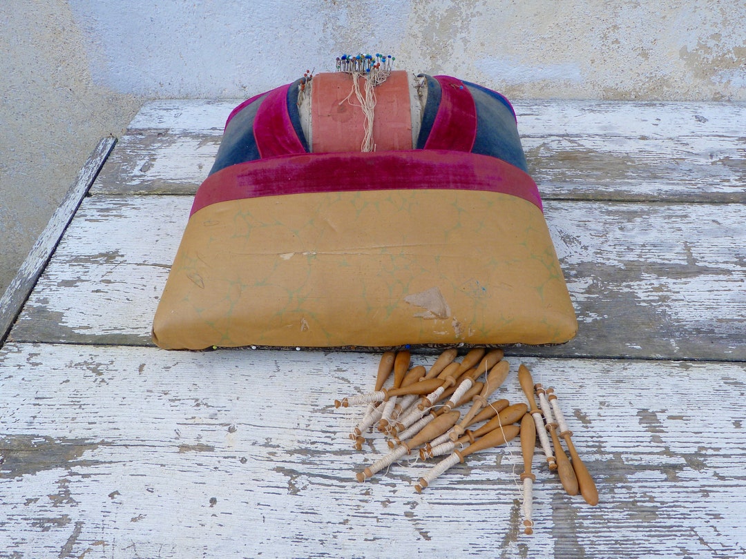 Antique 1900s French Bobbin Lace Roller Pillow Box With 19 Wood Bobbins
