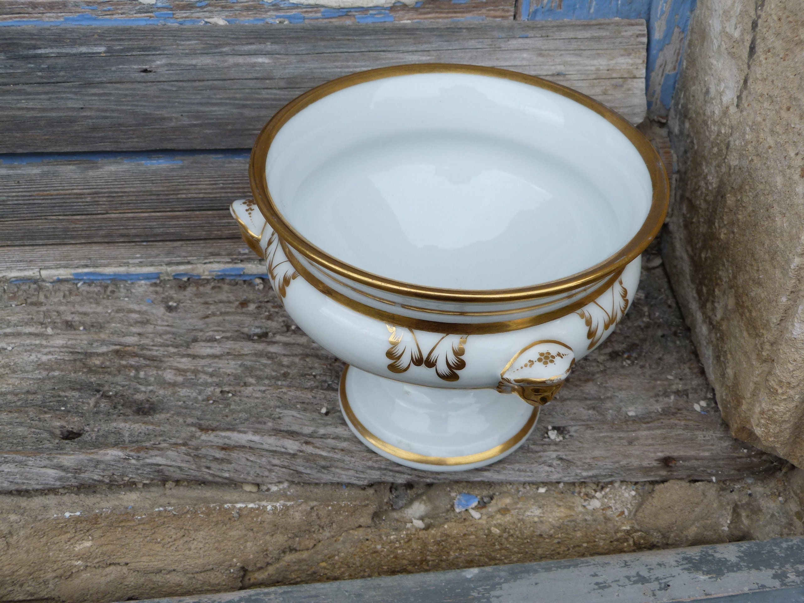 Bol à Bouillon en Porcelaine de Paris Blanche et Or Empire