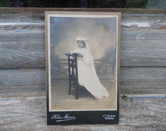 Vintage old french cabinet photography comunicante Holy communion girl 1800