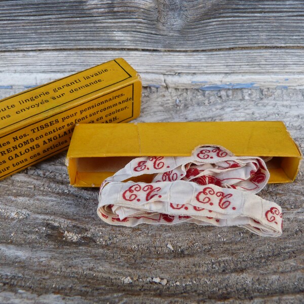 Vintage old  French Laundry labels letters woven trim   E.T