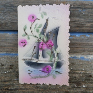 Ancienne carte postale emboutie  Papillon Doux souvenir