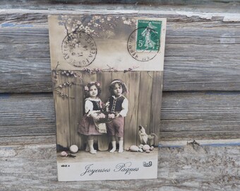 Cartão postal vintage de 1900, fotografia real recolorida, crianças do Leste