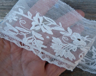 ヴィンテージの古いフランスの手刺繍のネット部分のベール女性のボンネット ヴァンデ地域主義者