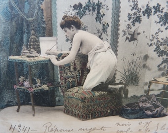 Vintage old French  1900  recolored erotic real photography  postcard woman at bath