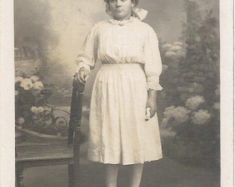 Vintage 1900/1910 ansichtkaart echte fotografie meisje