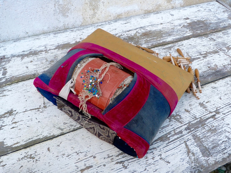 Antique 1900s French Bobbin Lace Roller Pillow Box With 19 Etsy Australia