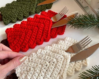 Patrón de crochet para portacubiertos de árbol de Navidad, decoración para la mesa de la cena navideña, patrón digital en PDF, decoración navideña de crochet