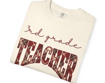 Comfort Colors Third Grade Teacher T-shirt | Shirt for Classroom Teacher Fall Plaid Block Letter Design | Back to School Tee