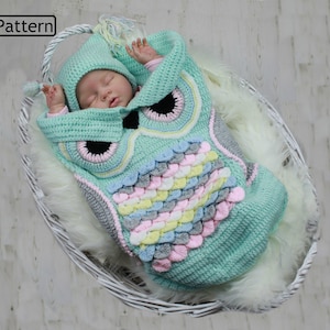 Crochet Pattern - Owl Baby Cocoon - owl photo prop - UK - USA - Deutsch - Francais - Dutch -  CP245 - PDF