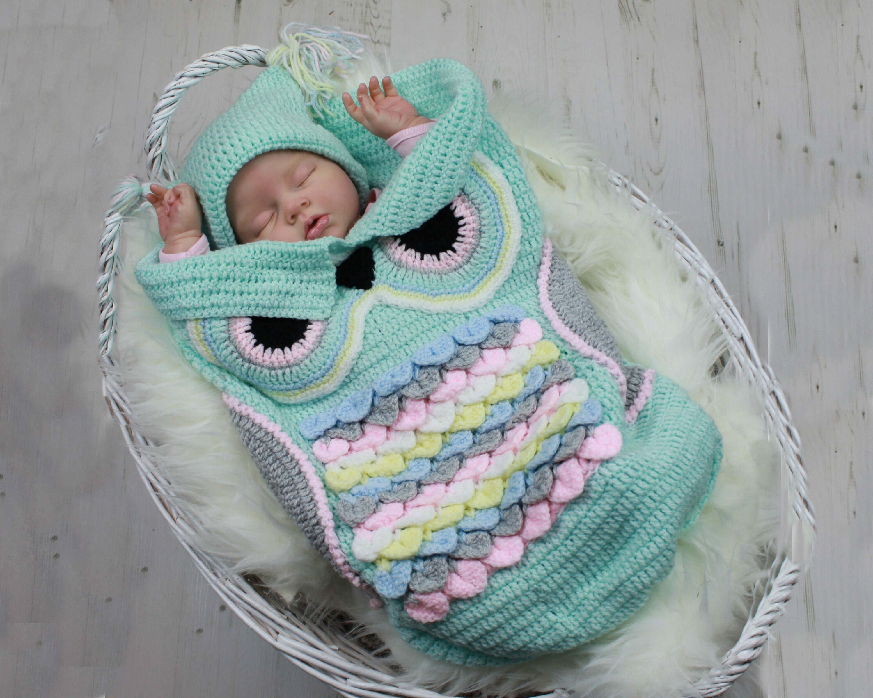 Crochet owl cocoon deals